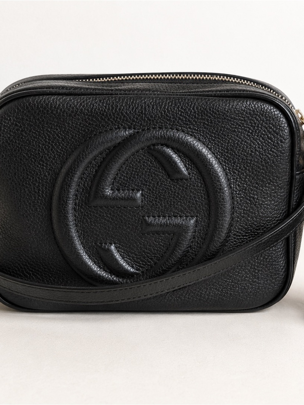 Gucci Soho Disco Small Black Pebbled Leather Crossbody Camera Bag GG Tassel